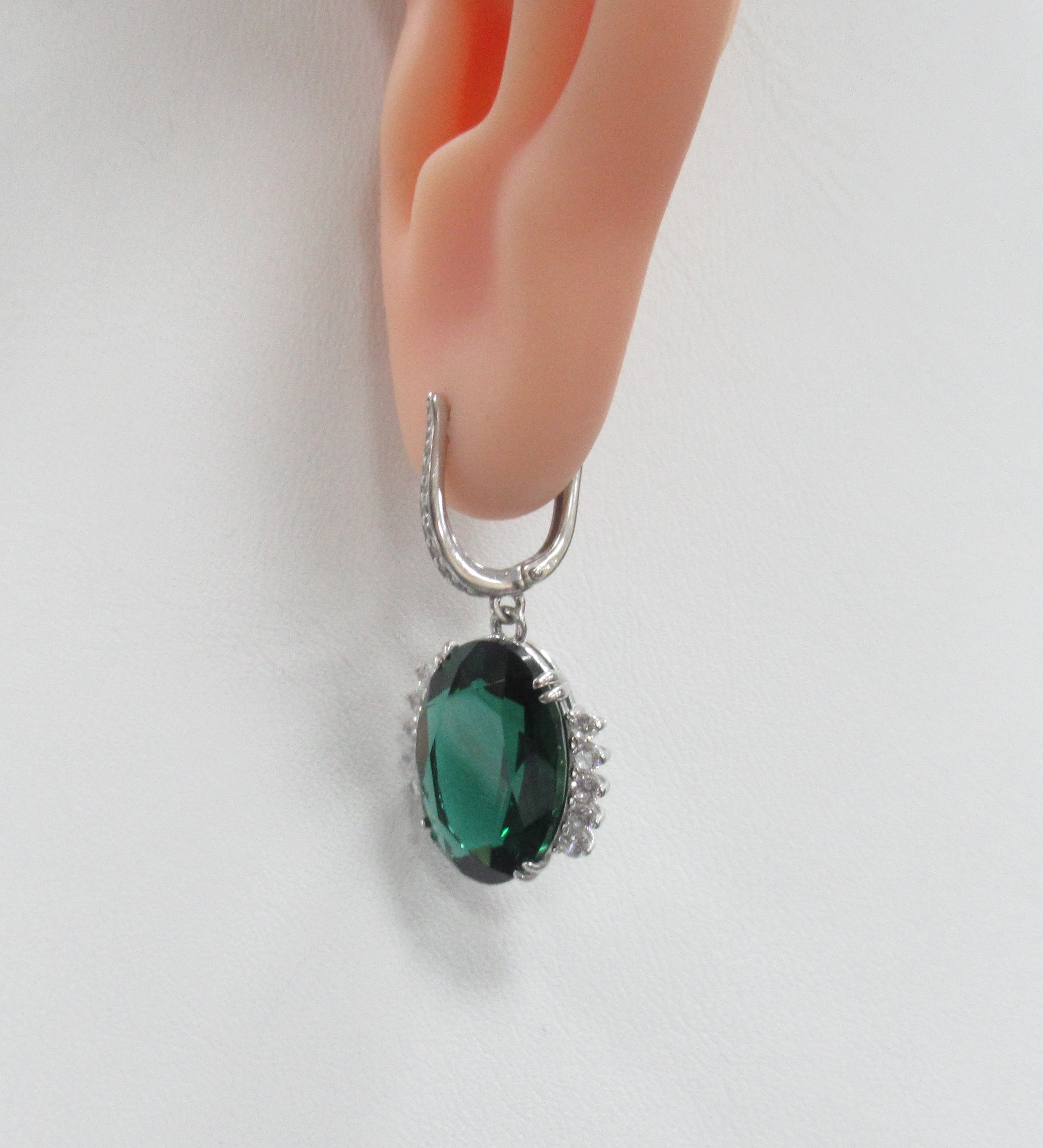 Серебряные серьги с празиолитами